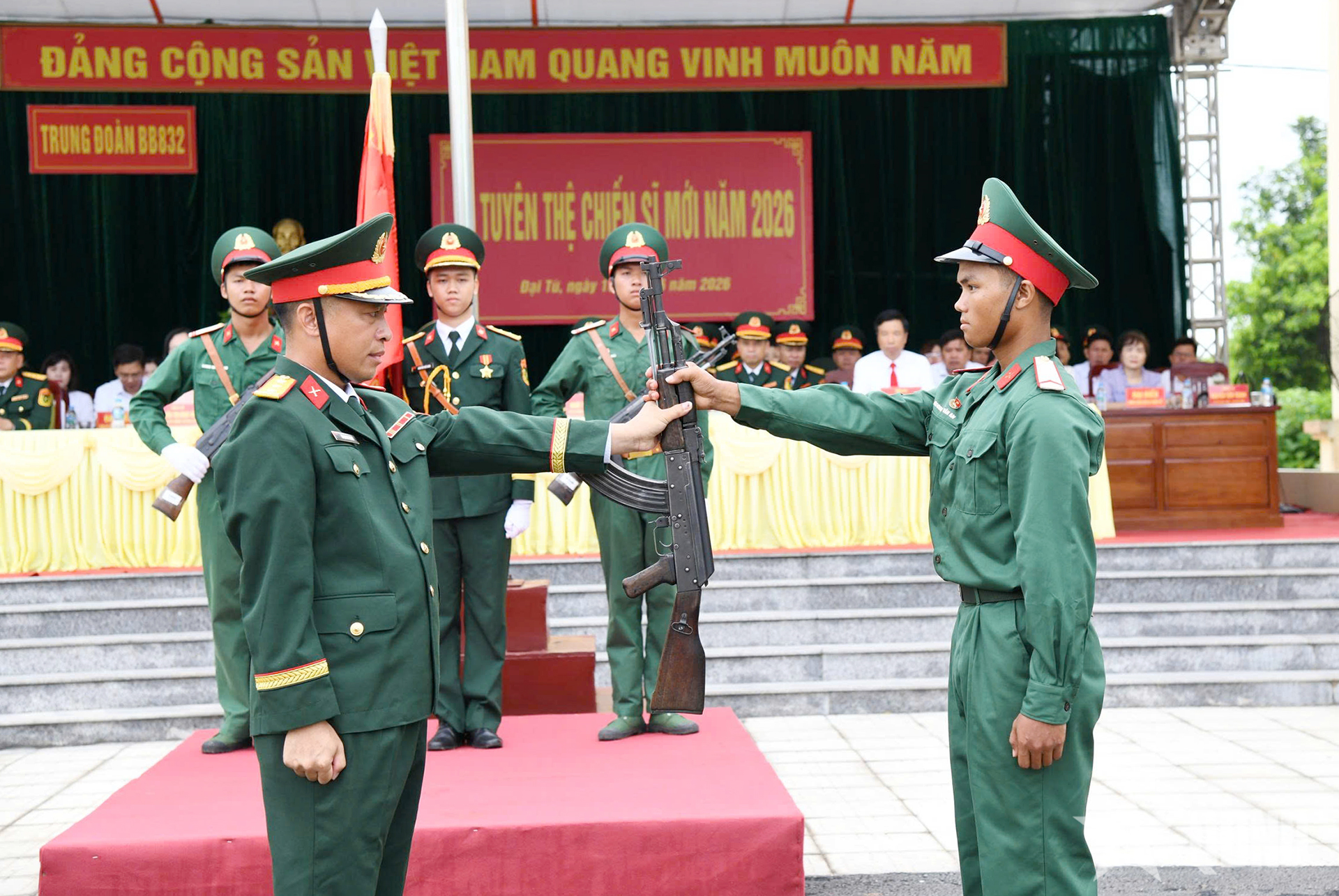 Vinh quang được làm người chiến sĩ Quân đội nhân dân Việt Nam


